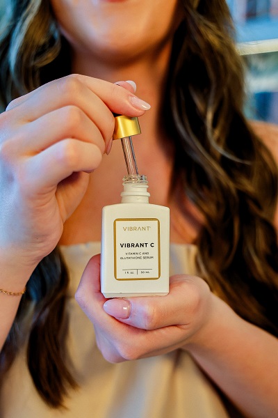 Vibrant C Serum – Bioavailable Vitamin C and Glutathione Serum